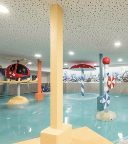 Hotel per famiglie Alto Adige ► wellness con bambini