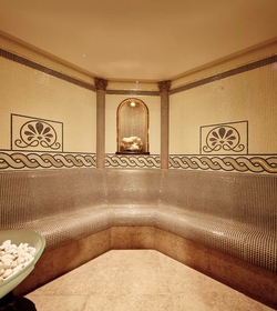 Hotel per famiglie Alto Adige ► wellness con bambini
