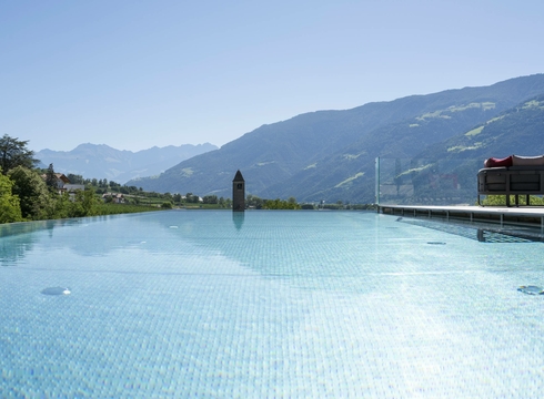 Best holiday packages Naturno - suitable all year round